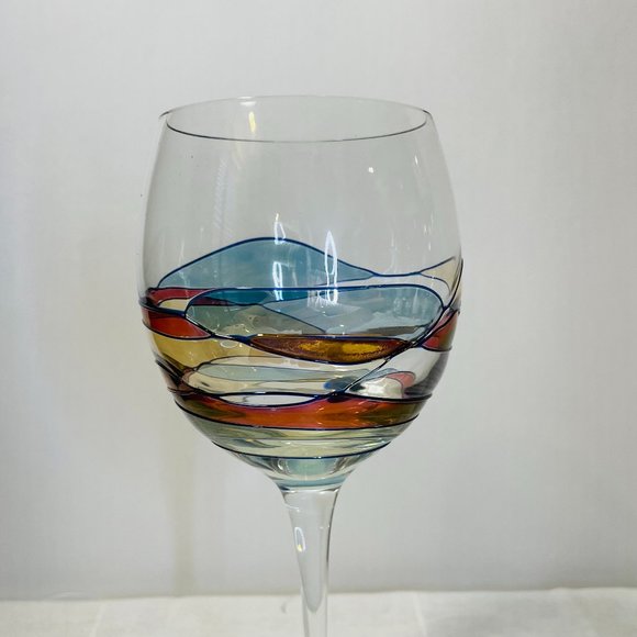 Pair of hand made Romanian Crystal Milano Wine Glasses - Picture 2 of 5